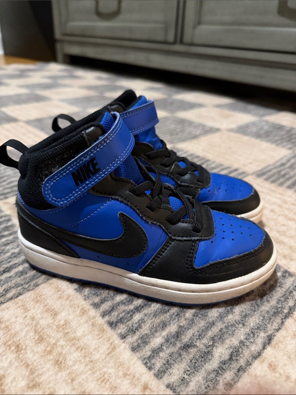 Nike Kids Blue and Black Mid-Top Sneakers with Hook-and-Loop Strap